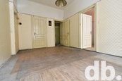 Prodej bytu 4+1 100 m2 - Karlovy Vary - Jaltská ul., cena 4390000 CZK / objekt, nabízí Dobrébydlení Trading